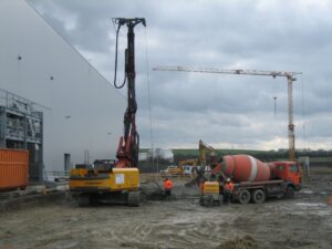 Schneckenortbetonsäulen - Produktionshalle Weißensee